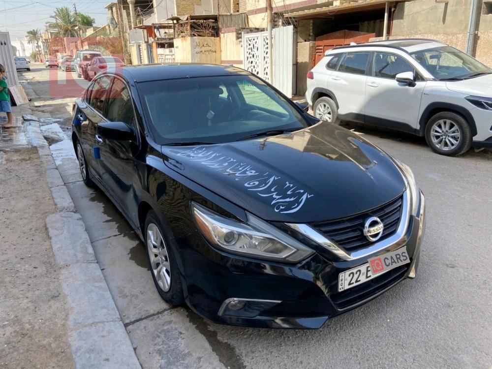 نيسان ألتيما